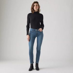 Levi’s womens 311 shaping skinny jeans